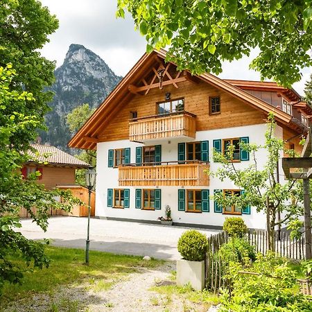 Ferienwohnungen Zober Am Muhlbach Oberammergau Exterior photo